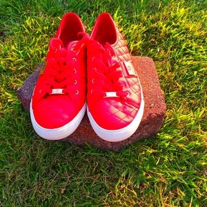 Red guess shoes 10 womens